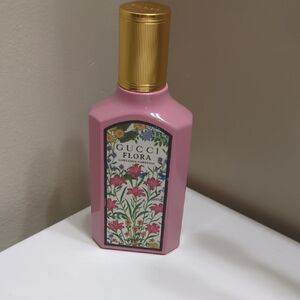 Gucci Flora Pink Body Oil